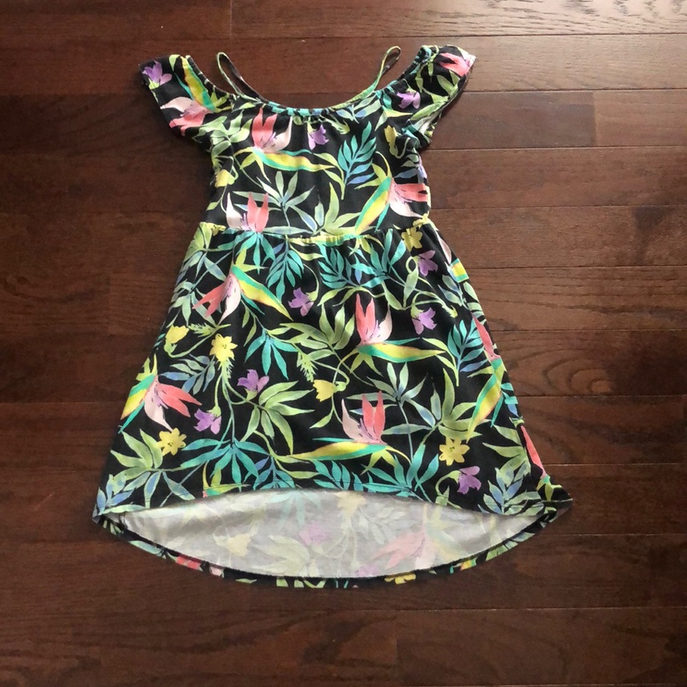 Girls size 5/6 dress